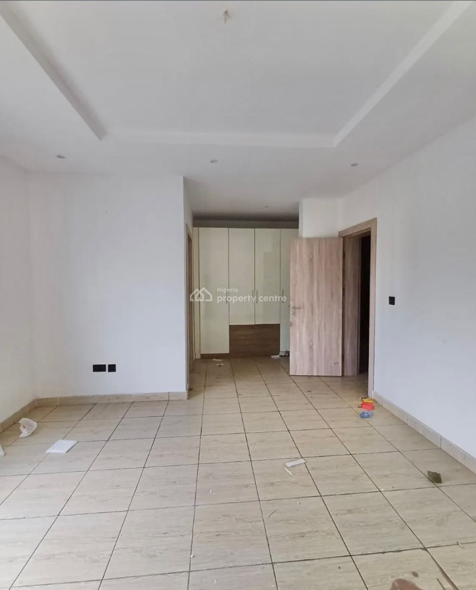 Well Built Fully Serviced 3 Bedroom Terrace Duplex with Bq, Lekki Phase 1, Lekki, Lagos, Terraced Duplex for Rent