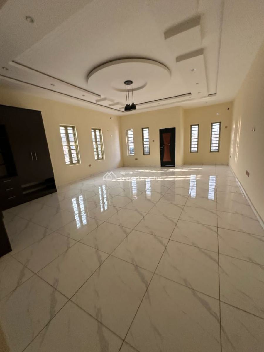 Standard Executive Very, Spacious Semi Detached 5bedroom Duplex, Maryland, Lagos, Semi-detached Duplex for Sale
