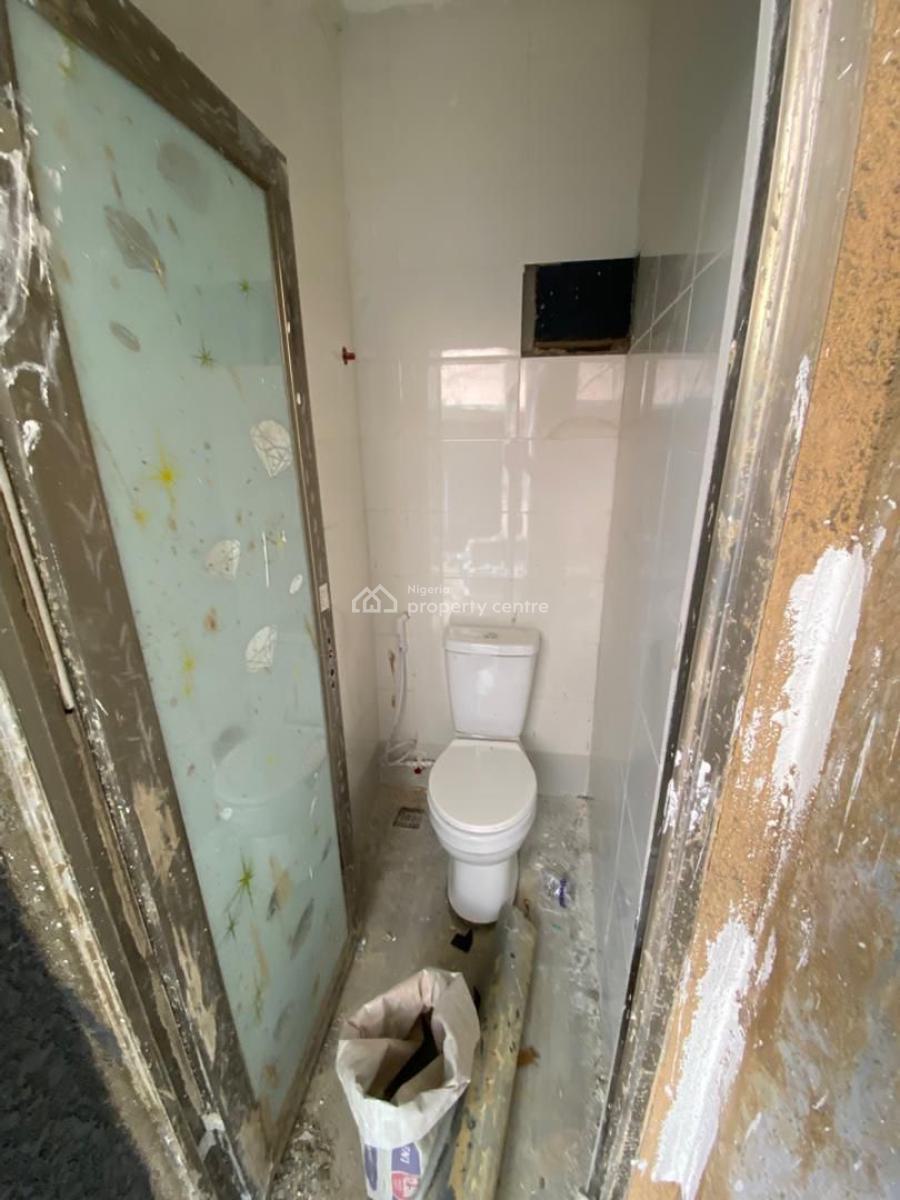 a Massive and Executive Min Flat with Modern Facilities, Off Adekunle Kuye / Odudua Street, Kilo, Surulere, Lagos, Mini Flat (room and Parlour) for Rent