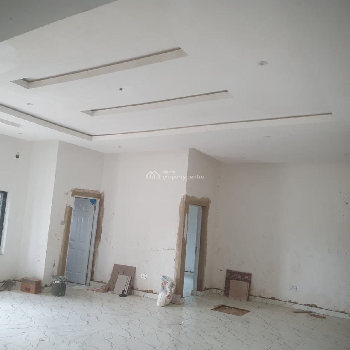 Excellent Spacious 3 Bedroom Bungalow with Bq, Von Estate Road, Lugbe District, Abuja, Detached Bungalow for Sale