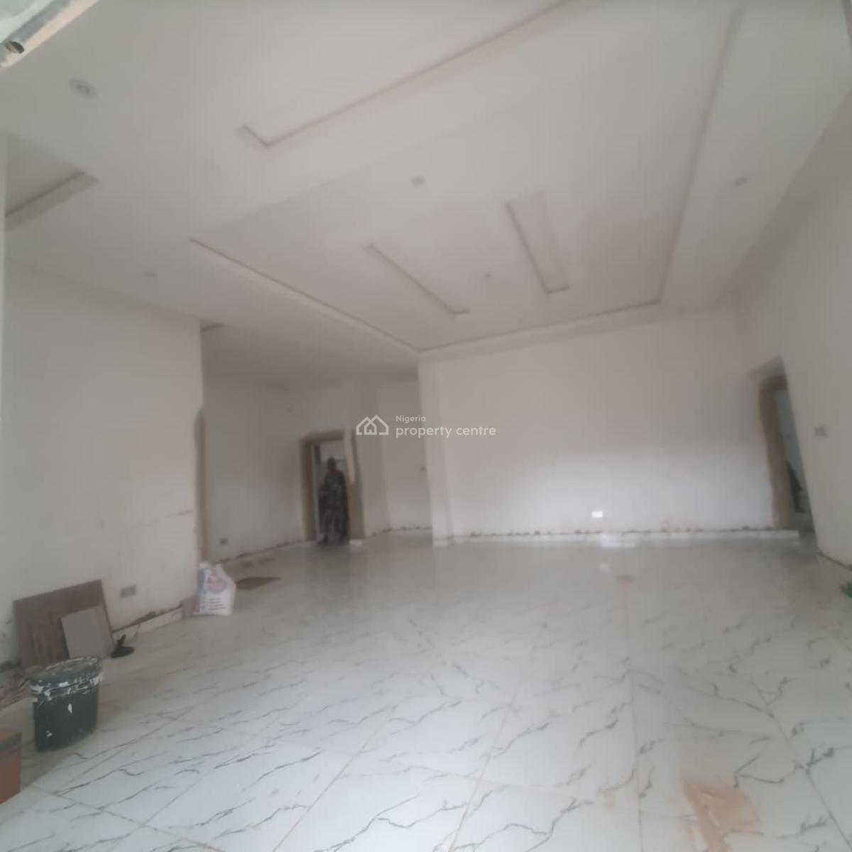 Excellent Spacious 3 Bedroom Bungalow with Bq, Von Estate Road, Lugbe District, Abuja, Detached Bungalow for Sale