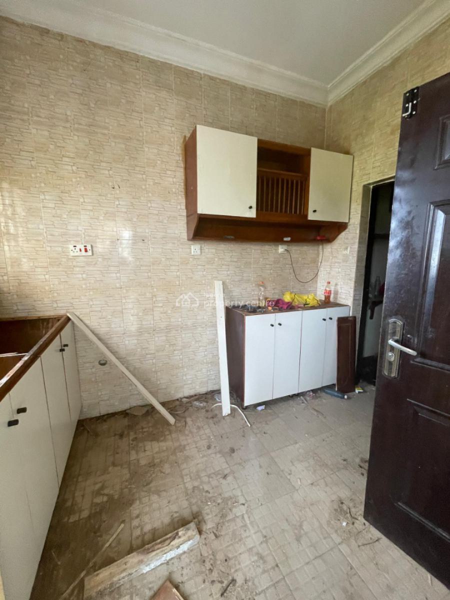 Luxury 2 Bedroom Apartment in a Serene Environment, Berger Clinic Lifecamp, Life Camp, Abuja, Flat / Apartment for Rent