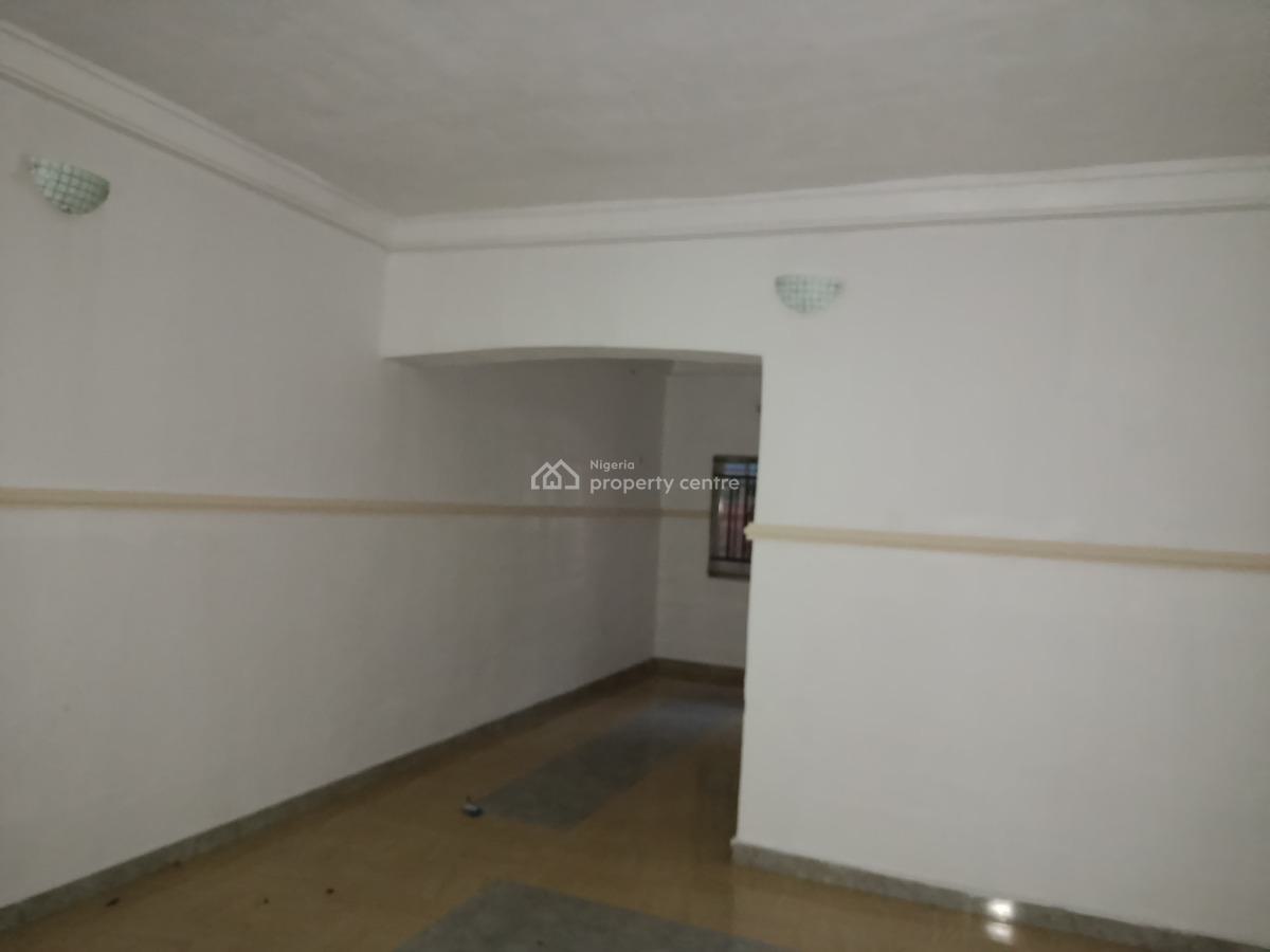 Nice 2 Bedroom Apartment in an Estate, Imo Housing Estate, World Bank, Owerri Municipal, Imo, Flat / Apartment for Rent