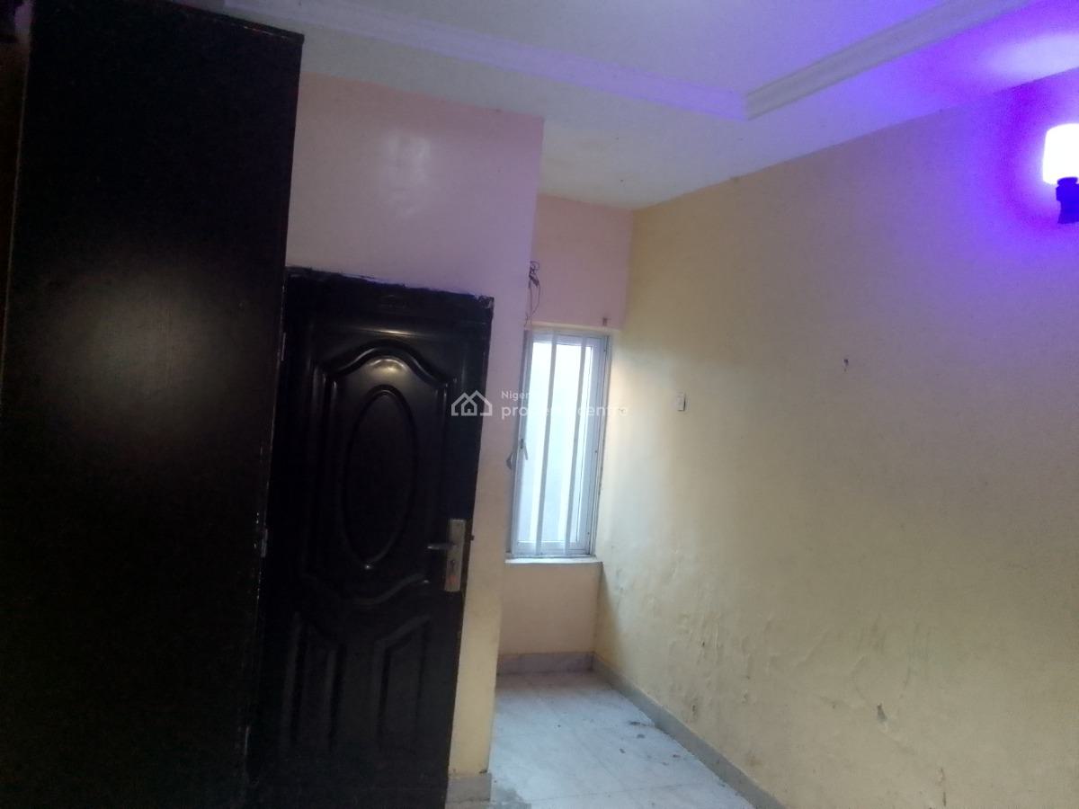 Luxury 2 Bedroom Flat with Excellent Features, Meadow View Estate, Ogombo, Ajah, Lagos, Flat / Apartment for Rent