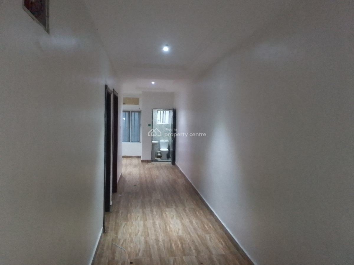 Luxury 2 Bedroom Flat with Excellent Features, Meadow View Estate, Ogombo, Ajah, Lagos, Flat / Apartment for Rent