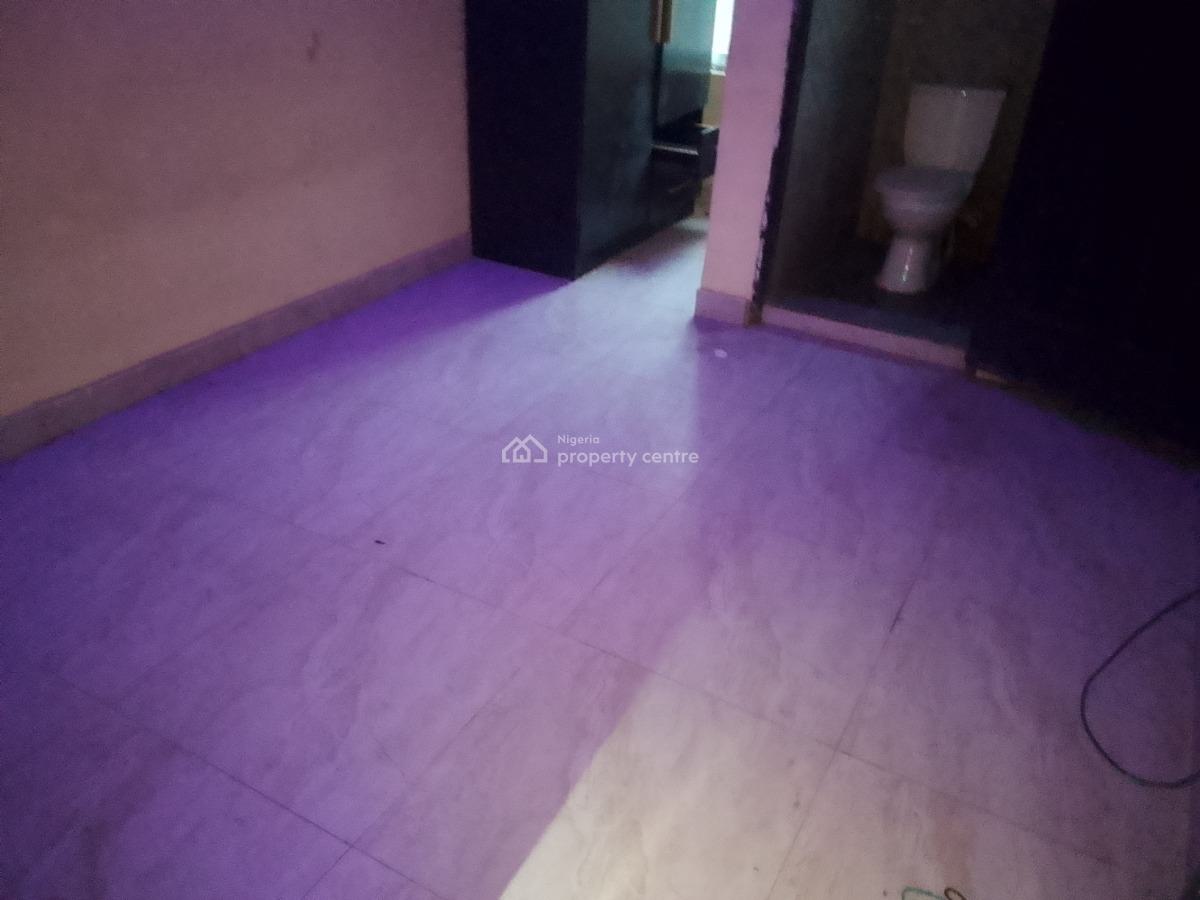 Luxury 2 Bedroom Flat with Excellent Features, Meadow View Estate, Ogombo, Ajah, Lagos, Flat / Apartment for Rent