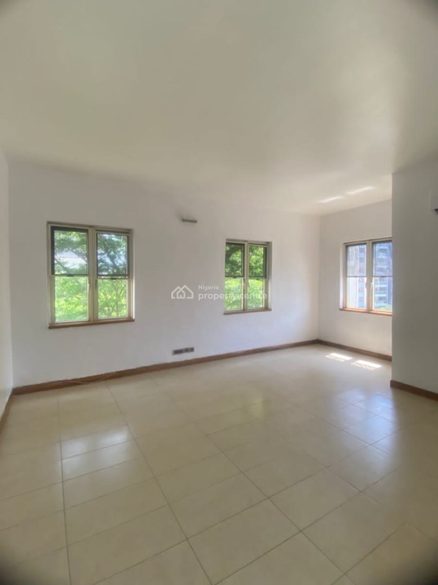 Serviced 3 Bedroom High Rise Apartments with Pool, Off Bourdillon Old Ikoyi, Ikoyi, Lagos, Flat / Apartment for Rent