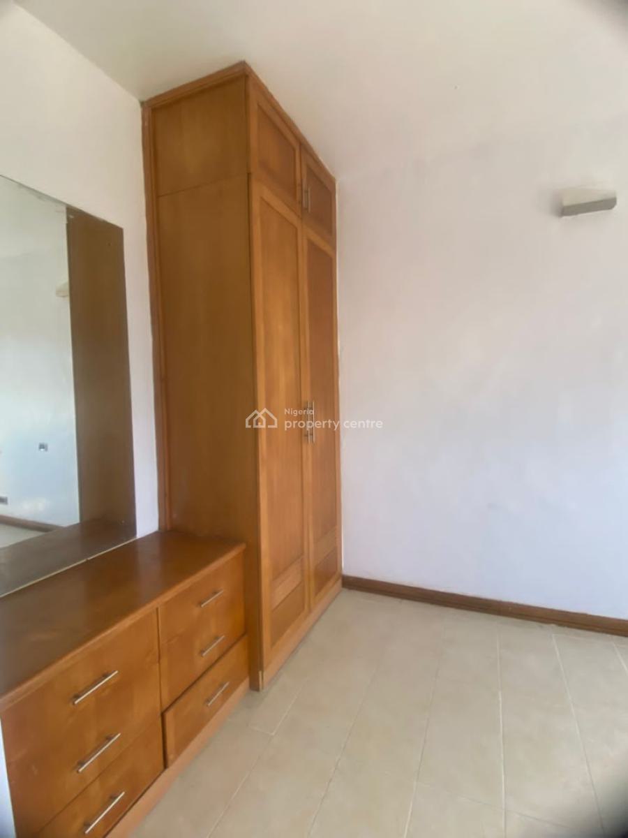 Serviced 3 Bedroom High Rise Apartments with Pool, Off Bourdillon Old Ikoyi, Ikoyi, Lagos, Flat / Apartment for Rent