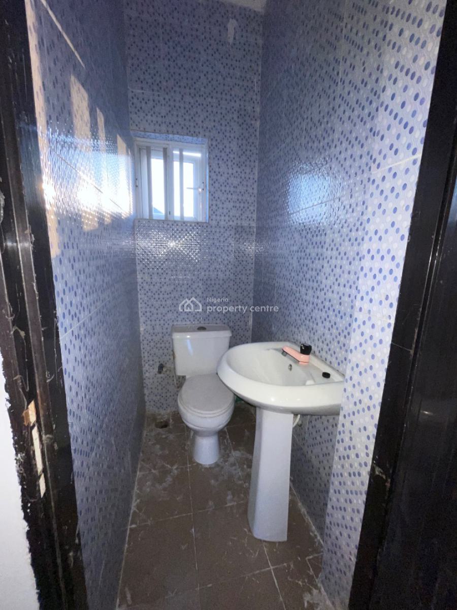 a Spacious 2 Bedroom Apartment, Off Mobil Road Ilaje Ajah, Lekki, Lagos, Flat / Apartment for Rent