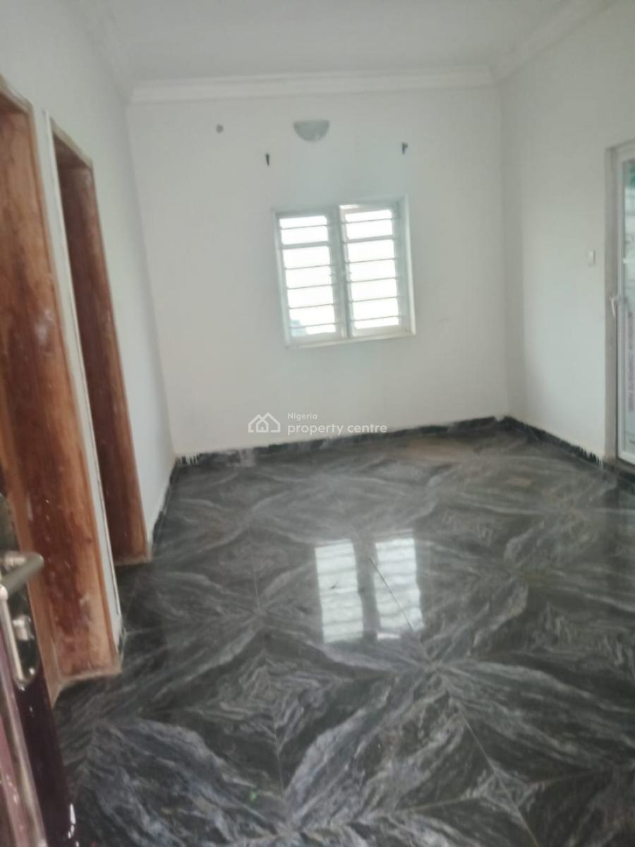 a Luxury Room and Parlor Pop, Onefold , Gberigbe Road, Ikorodu, Lagos, Flat / Apartment for Rent