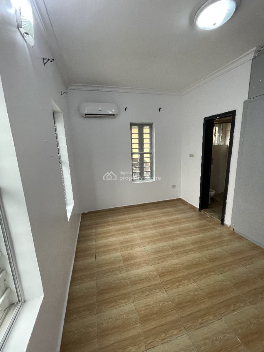 One Bedroom Miniflat, Off Alpha Beach Rd, Lekki, Lagos, Mini Flat (room and Parlour) for Rent