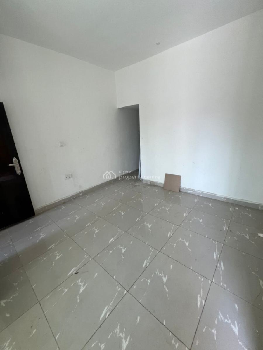 2 Bedroom Flat, Lagos Lekki Phase 2, Agungi, Lekki, Lagos, Flat / Apartment for Rent