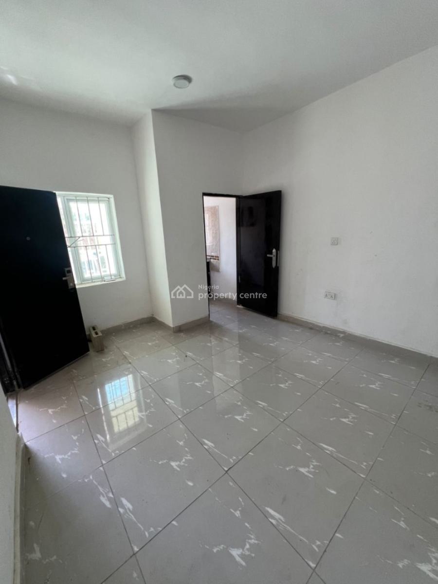 2 Bedroom Flat, Lagos Lekki Phase 2, Agungi, Lekki, Lagos, Flat / Apartment for Rent