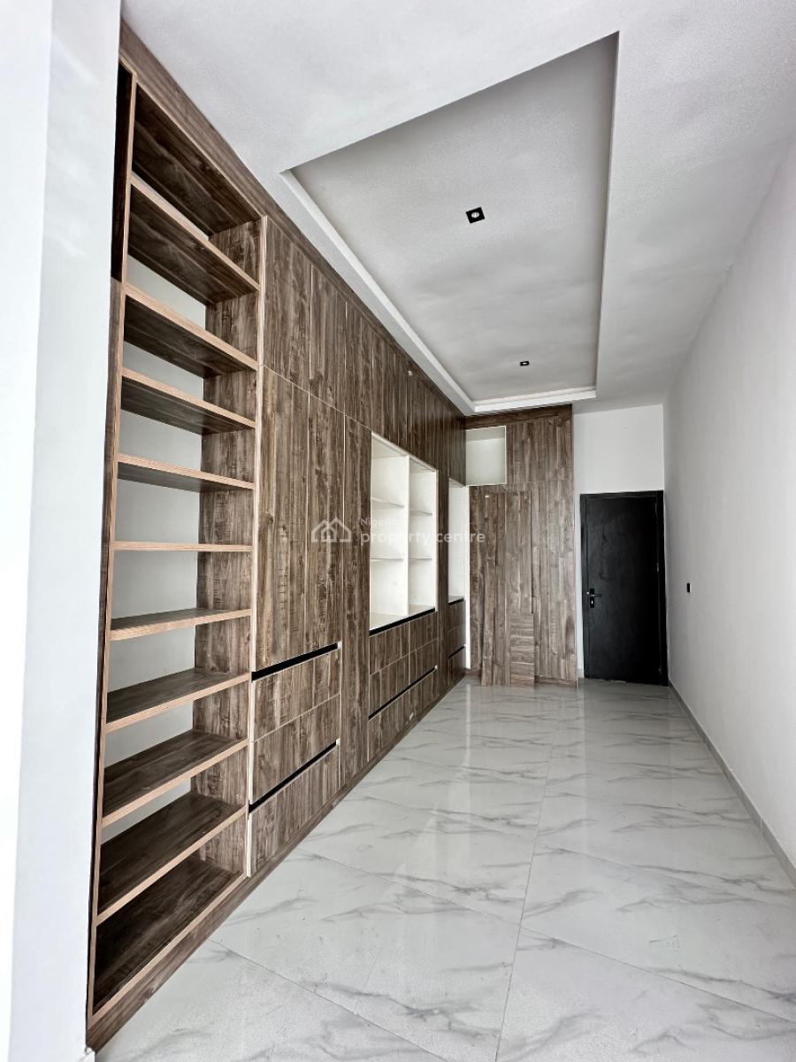 Contemporary Spacious 5 Bedroom Fully Detached Duplex with Bq, Osapa, Lekki, Lagos, Detached Duplex for Sale