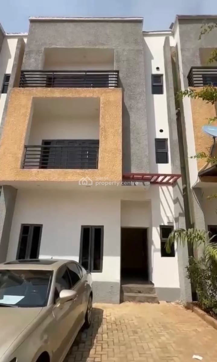 Luxury 5 Bedroom En-suite Terrace Duplex with Bq, Main, Guzape District, Abuja, Terraced Duplex for Sale