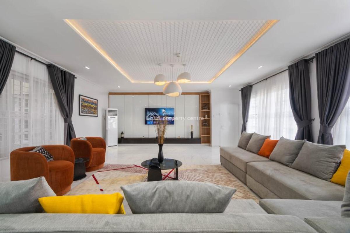 2 Bedroom Apartment in Parkview Estate, Ikoyi., Parkview Estate, Ikoyi, Lagos, Flat / Apartment Short Let