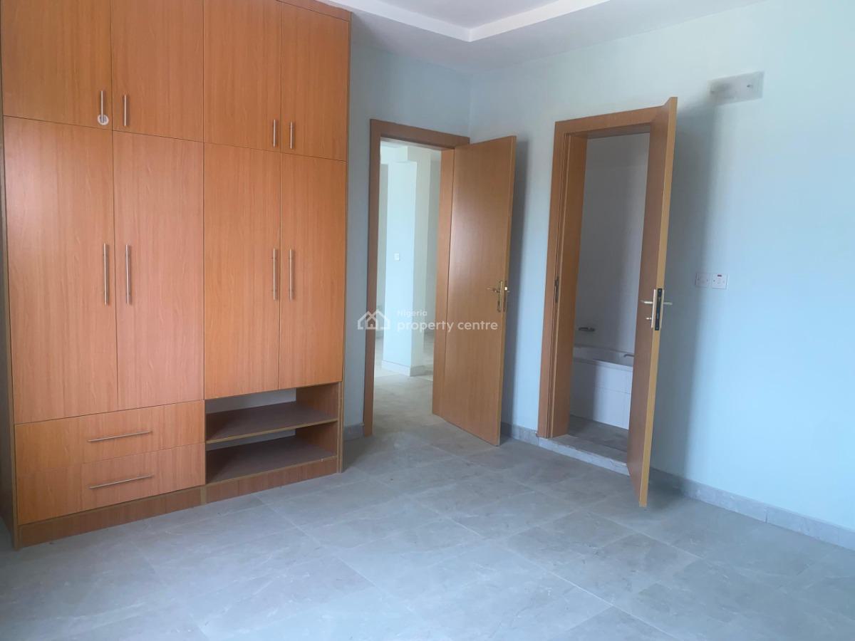 Solid 5-bedroom Duplex with Bq, Pinnock Beach Estate, Osapa, Lekki, Lagos, Detached Duplex for Sale