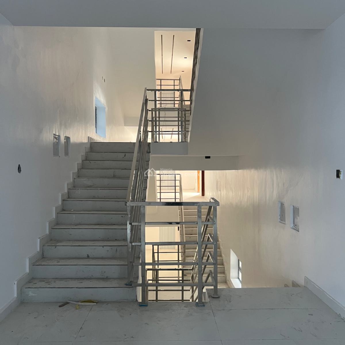 3 Bed  400 Million, Lekki Phase 1, Lekki, Lagos, Flat / Apartment for Sale