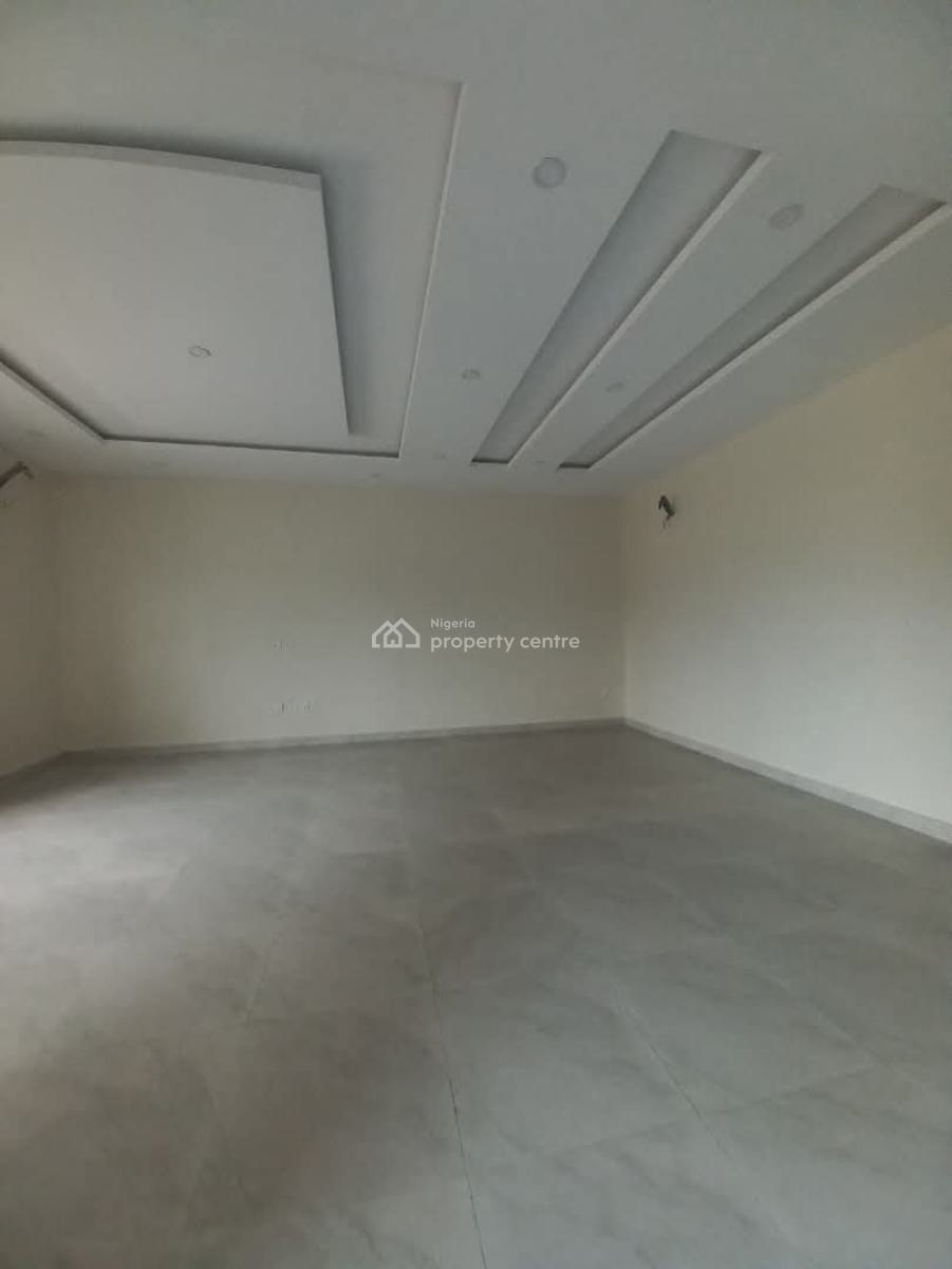 3 Bedroom Apartment, Shomolu, Lagos, House for Sale