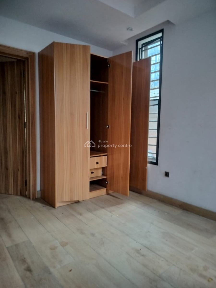 Luxury 3 Bedroom Flat with Bq, Maryland, Lagos, Flat / Apartment for Rent