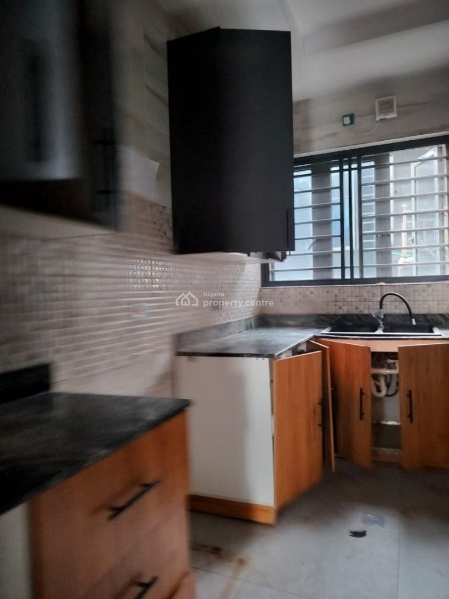 Luxury 3 Bedroom Flat with Bq, Maryland, Lagos, Flat / Apartment for Rent