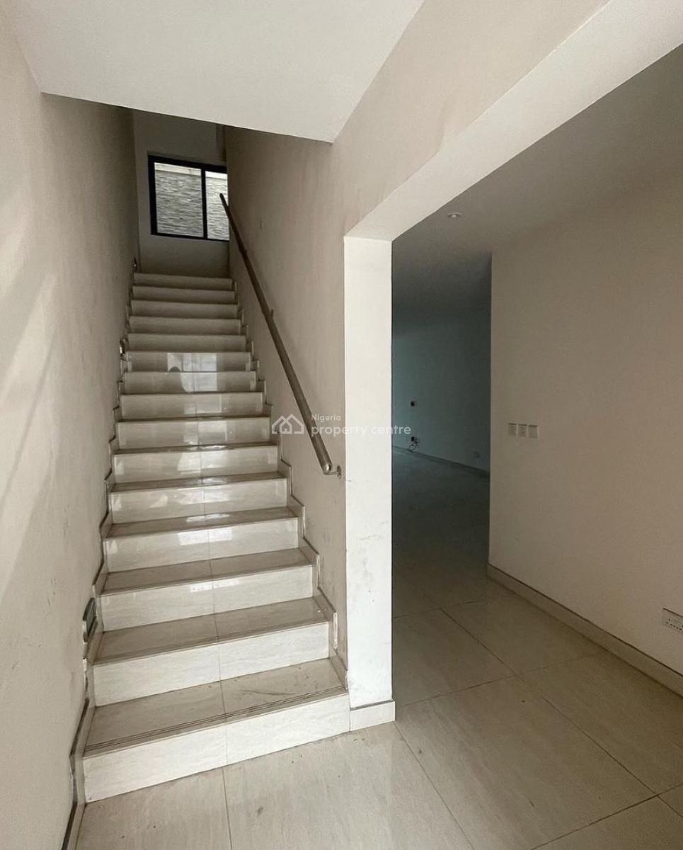 Lovely 4 Bedroom Terrace Duplex with Bq, Chevron, Lekki, Lagos, Terraced Duplex for Sale