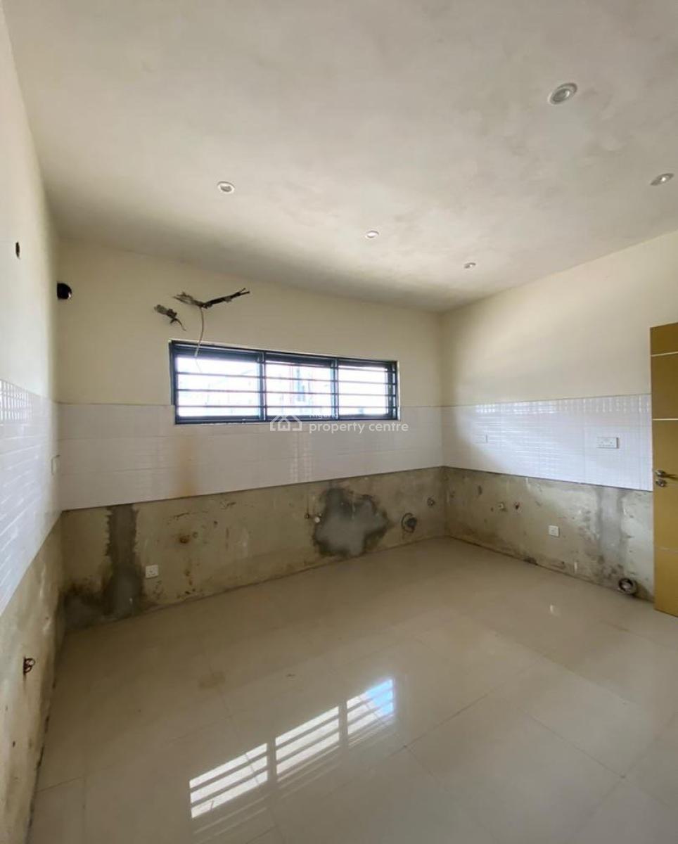 Lovely 4 Bedroom Terrace Duplex with Bq, Chevron, Lekki, Lagos, Terraced Duplex for Sale