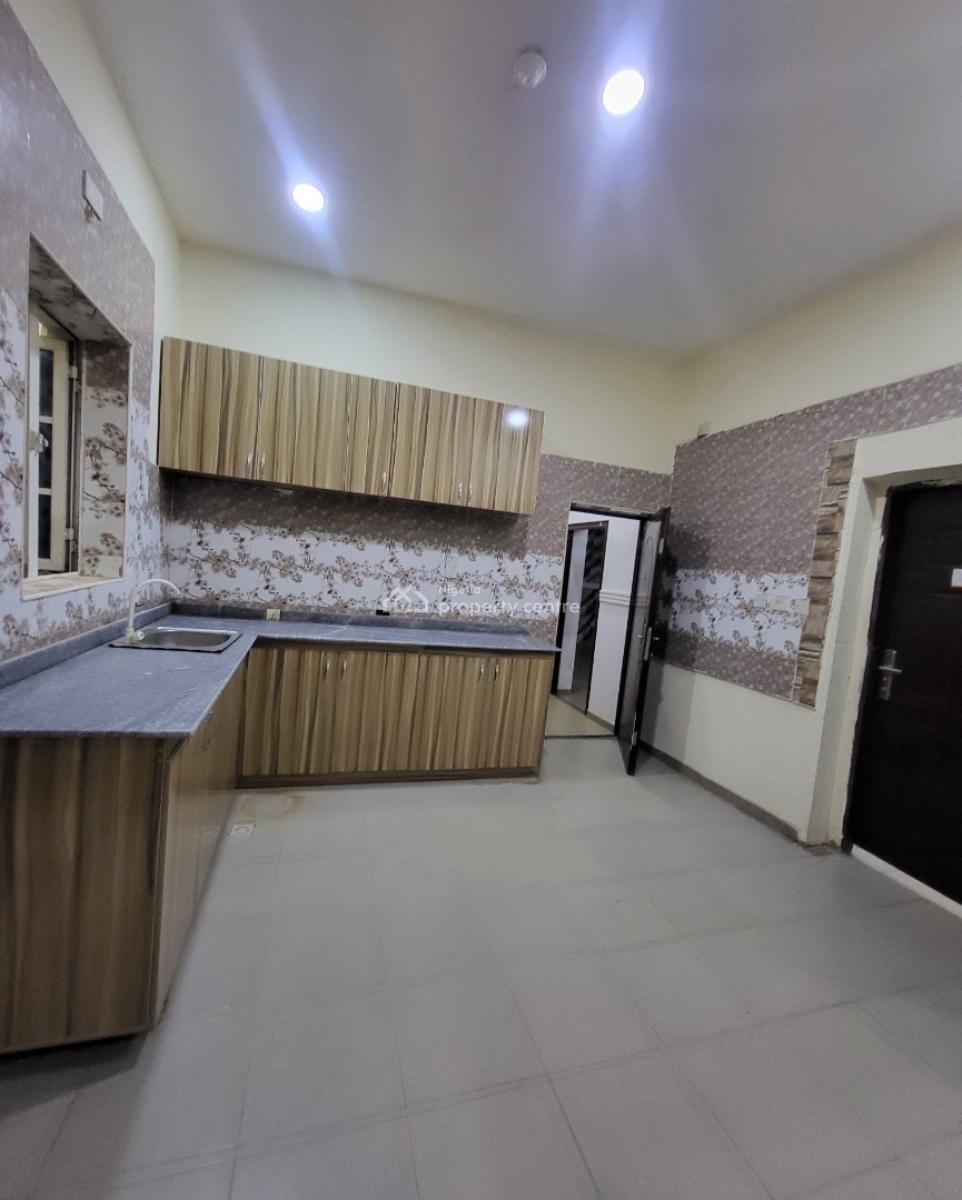 Luxurious Massive 3 Bedroom Flat, Games Village, Kaura, Abuja, Flat / Apartment for Rent