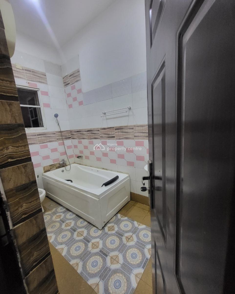 Luxurious Massive 3 Bedroom Flat, Games Village, Kaura, Abuja, Flat / Apartment for Rent