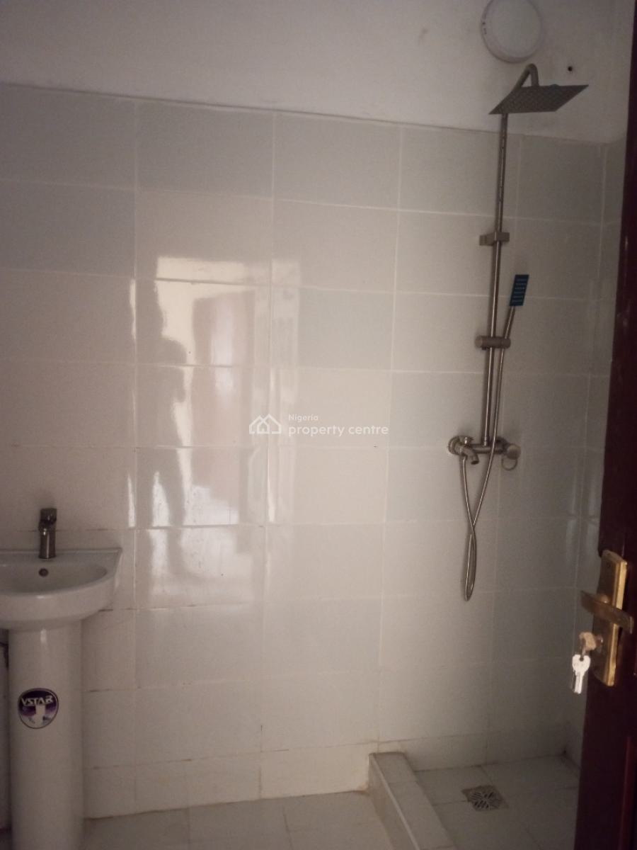 Luxury 4 Bedroom Terrace Duplex in a Secured Estate, Agungi, Lekki, Lagos, Terraced Duplex for Rent