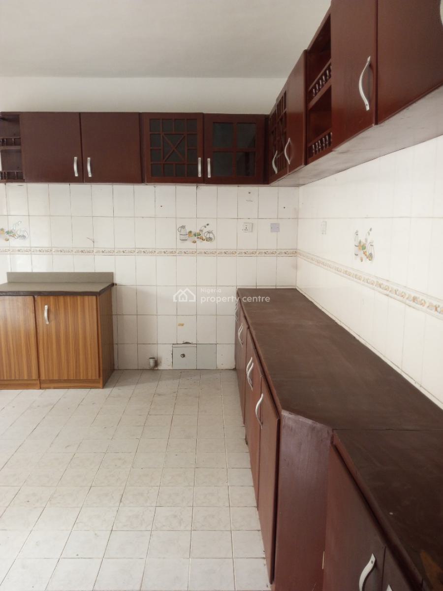 Luxury 4 Bedroom Terrace Duplex in a Secured Estate, Agungi, Lekki, Lagos, Terraced Duplex for Rent