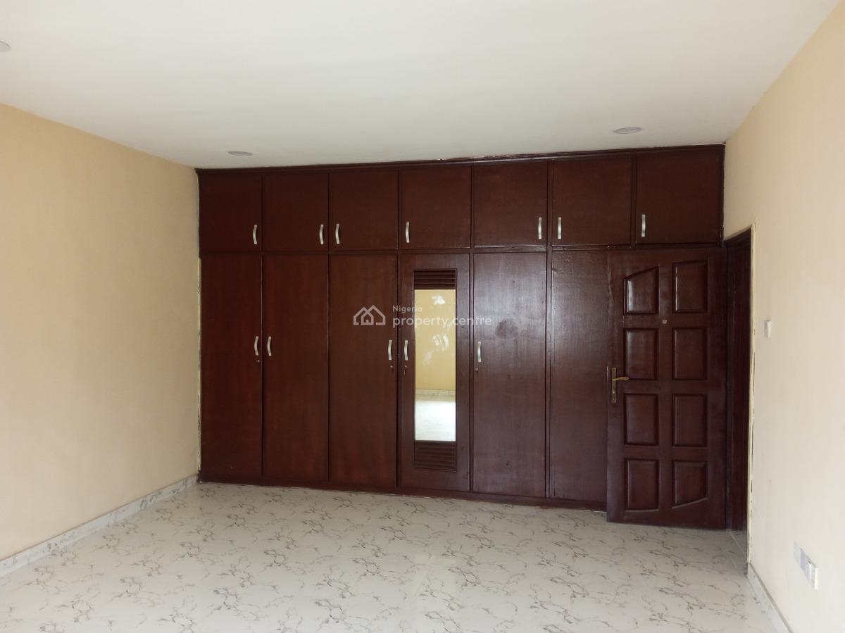 Luxury 4 Bedroom Terrace Duplex in a Secured Estate, Agungi, Lekki, Lagos, Terraced Duplex for Rent