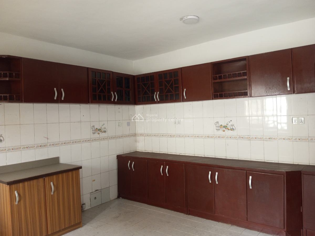 Luxury 4 Bedroom Terrace Duplex in a Secured Estate, Agungi, Lekki, Lagos, Terraced Duplex for Rent