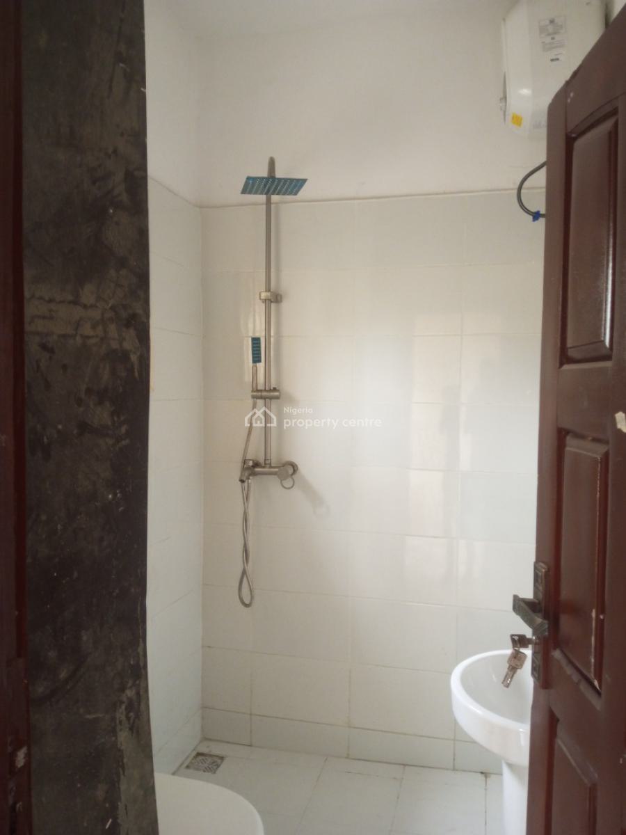 Luxury 4 Bedroom Terrace Duplex in a Secured Estate, Agungi, Lekki, Lagos, Terraced Duplex for Rent