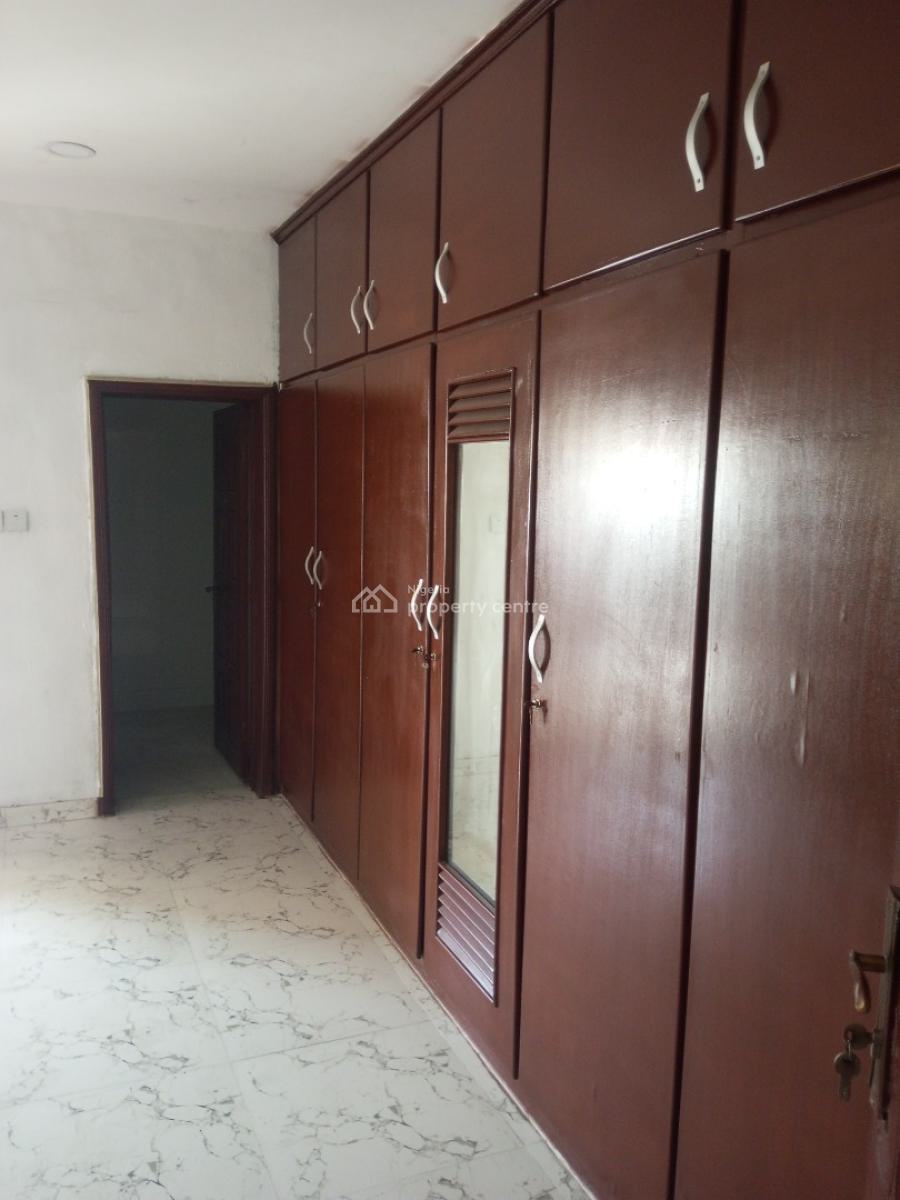 Luxury 4 Bedrooms Terraced Duplex in a Secured Estate, Agungi, Lekki, Lagos, Terraced Duplex for Rent
