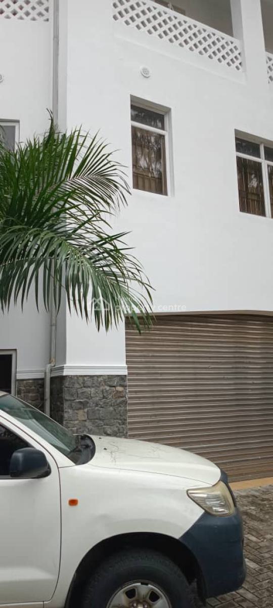 a Well Appointed Six Bedroom Detached House with 3rooms Bq & S-pool, Parkview, Ikoyi, Lagos, Detached Duplex for Rent
