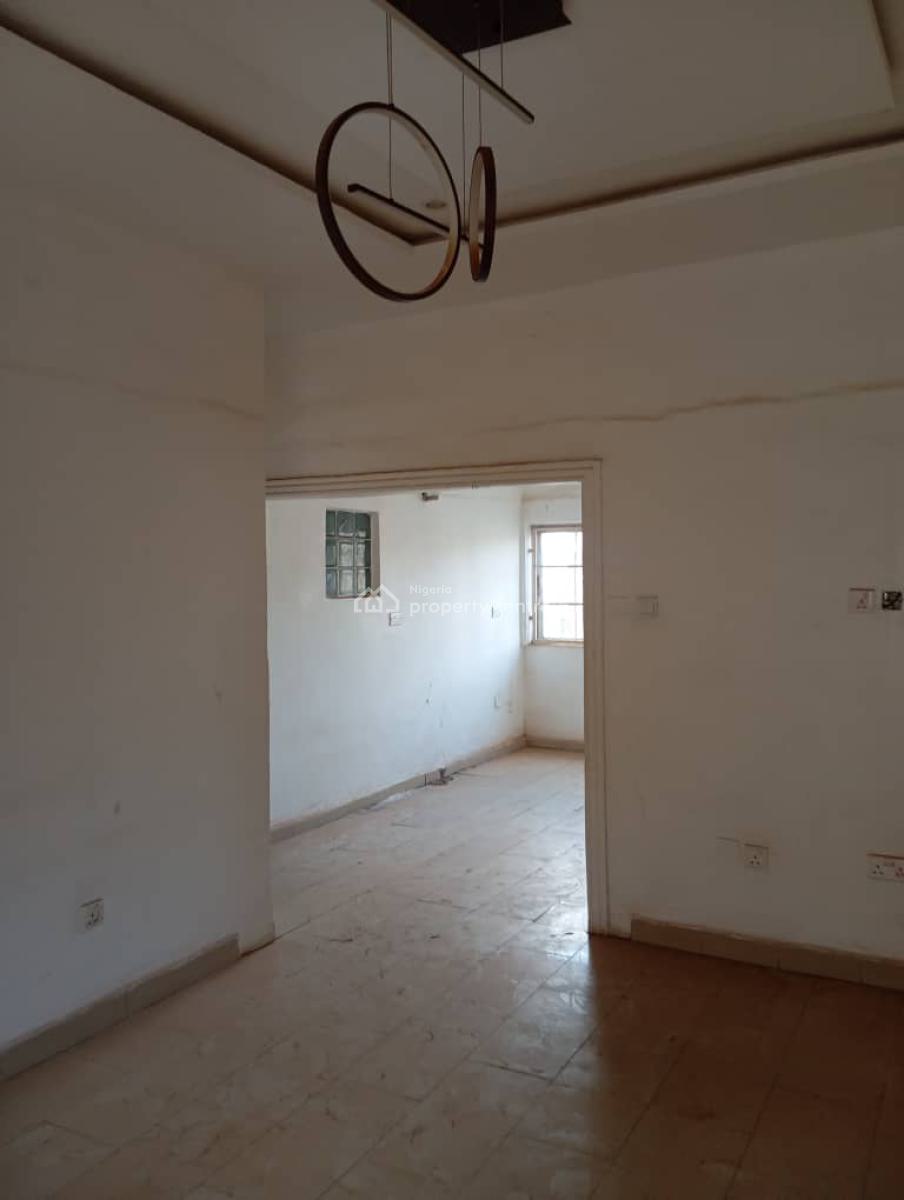 Nice 3 Bedroom Flat in The Heart of Town, Garki, Abuja, Flat / Apartment for Rent