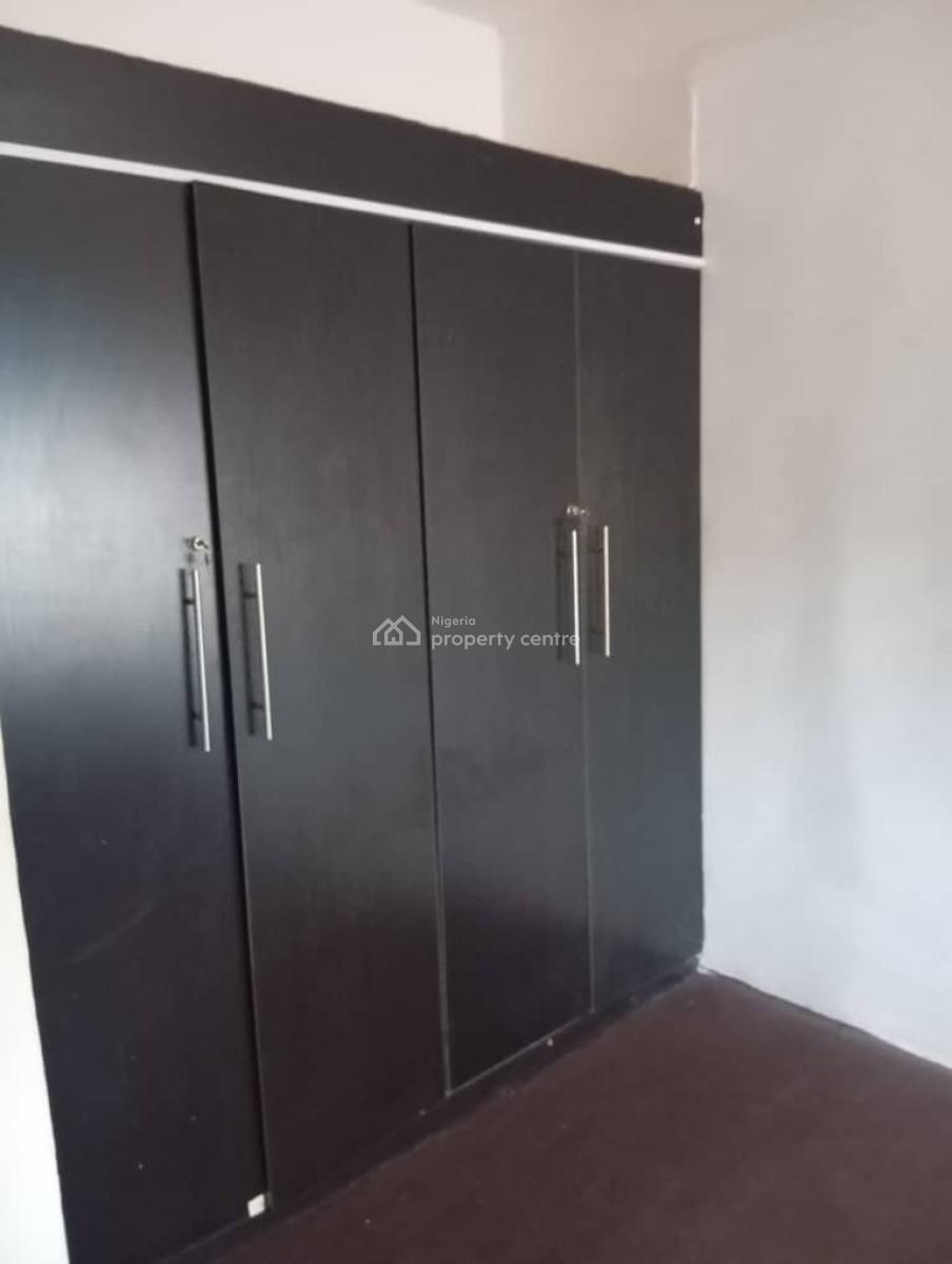 Nice 3 Bedroom Flat in The Heart of Town, Garki, Abuja, Flat / Apartment for Rent