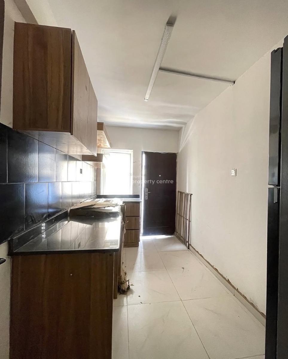 3 Bedroom Flat, Surulere, Lagos, Flat / Apartment for Sale