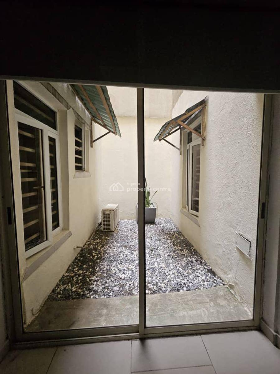 a Fully Serviced 2 Bedroom Flat with Swimming Pool and Gym,, Dideolu Estate, Victoria Island (vi), Lagos, Flat / Apartment for Rent