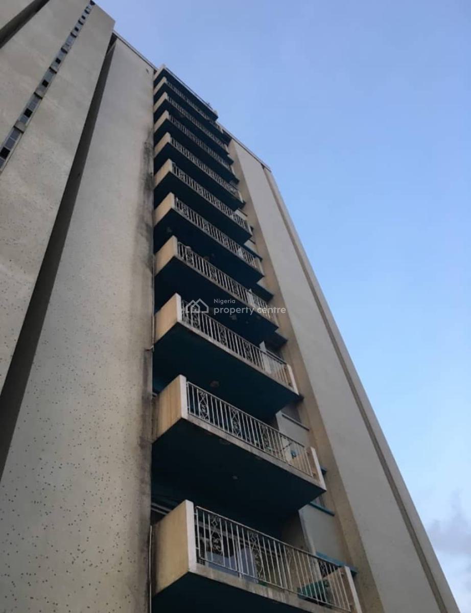 Estate Deal, Surulere, Lagos, Flat / Apartment for Sale