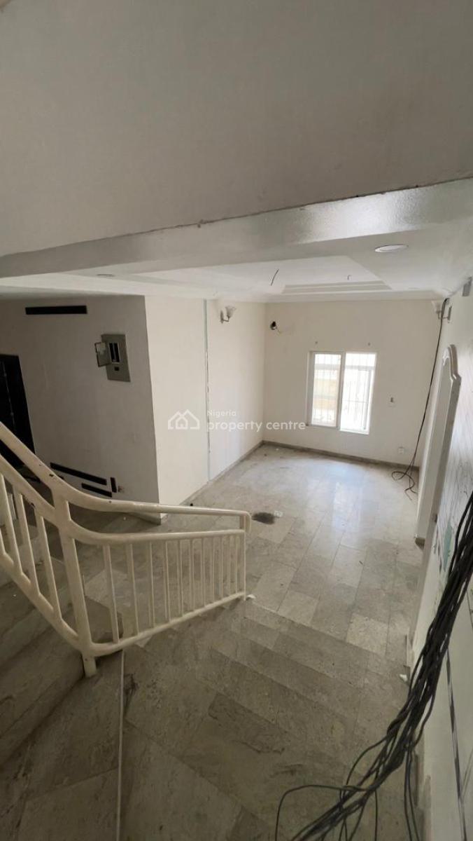5 Bedroom Semi Detached Duplex, Lekki Phase 1, Lekki, Lagos, Commercial Property for Rent