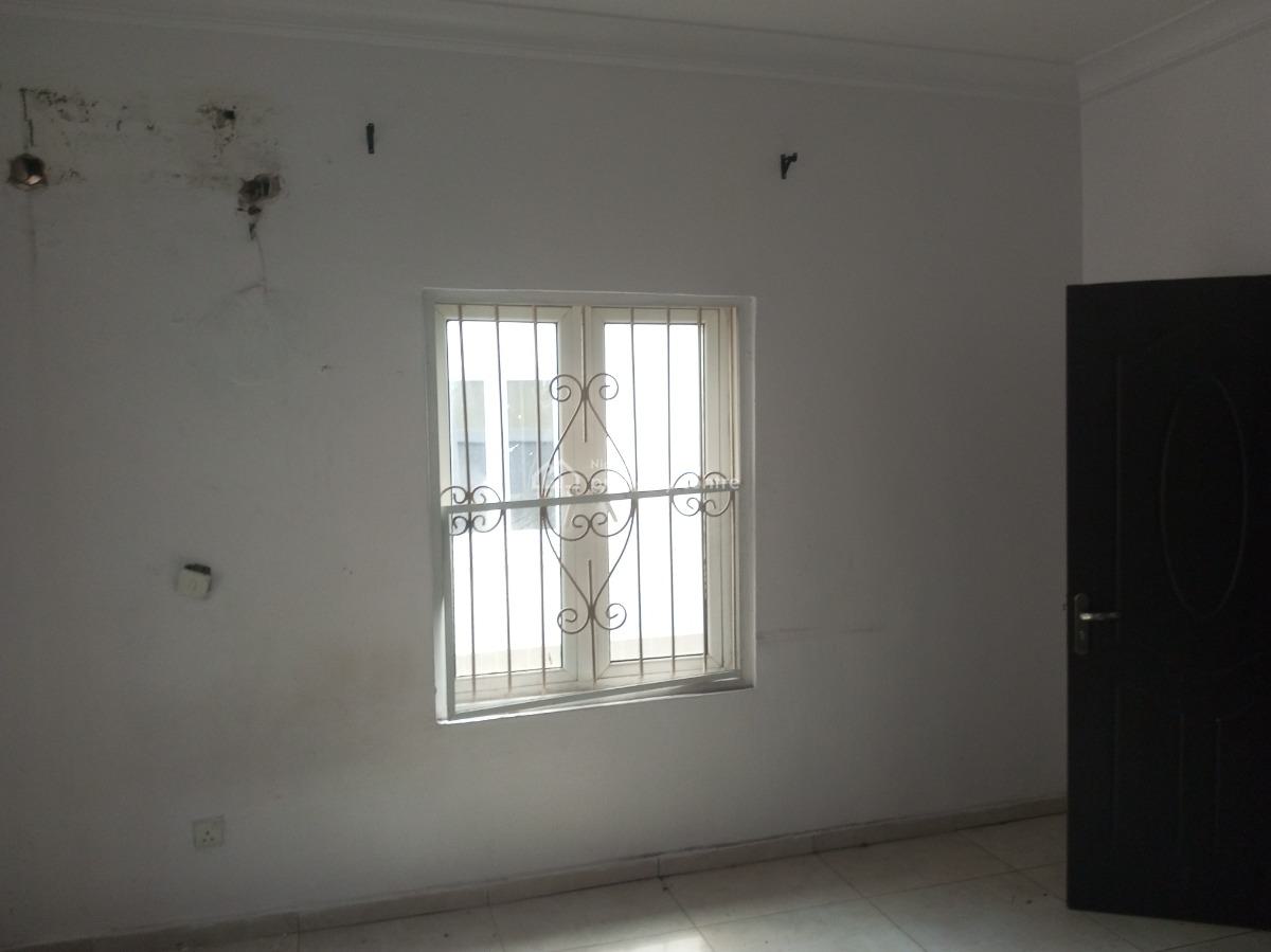 Shared Apartment Upstairs in a Secured Estate, Agungi, Lekki, Lagos, Self Contain (single Rooms) for Rent