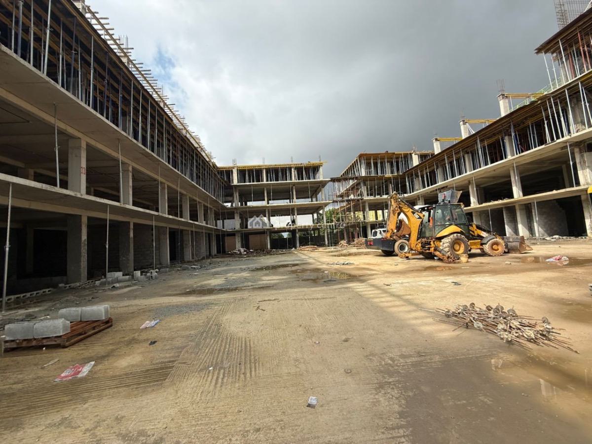 Office Complex/plaza, Zone 3, Wuse, Abuja, Plaza / Complex / Mall for Sale