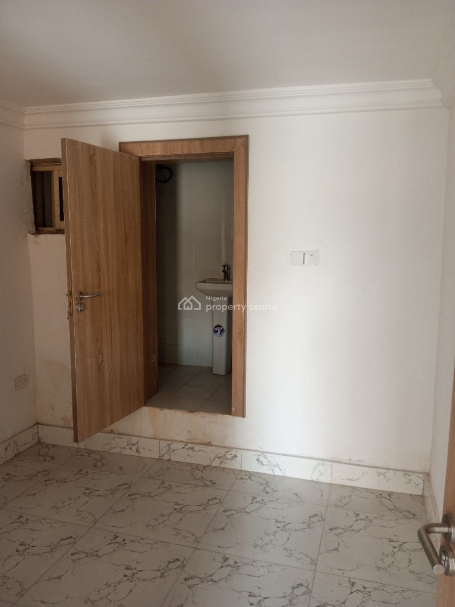 Studio Apartment in a Secured Estate, Agungi, Lekki, Lagos, Self Contain (single Rooms) for Rent