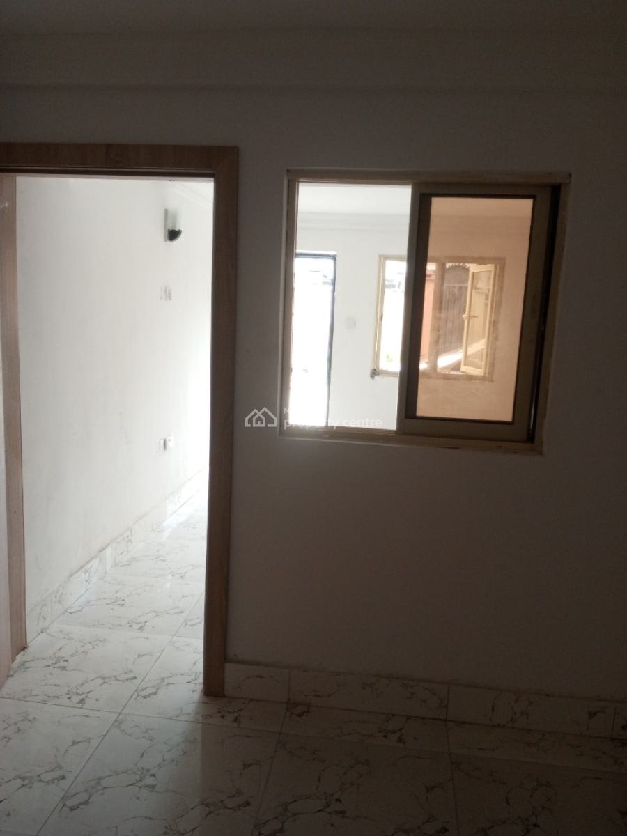 Studio Apartment in a Secured Estate, Agungi, Lekki, Lagos, Self Contain (single Rooms) for Rent