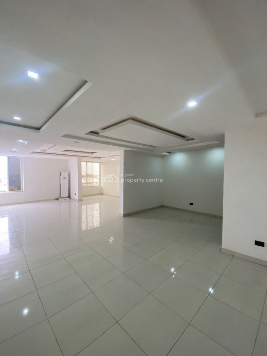 Lovely 4 Bed Penthouse with 1bq and Fitted Acs, Ikate, Ikate, Lekki, Lagos, Block of Flats for Sale