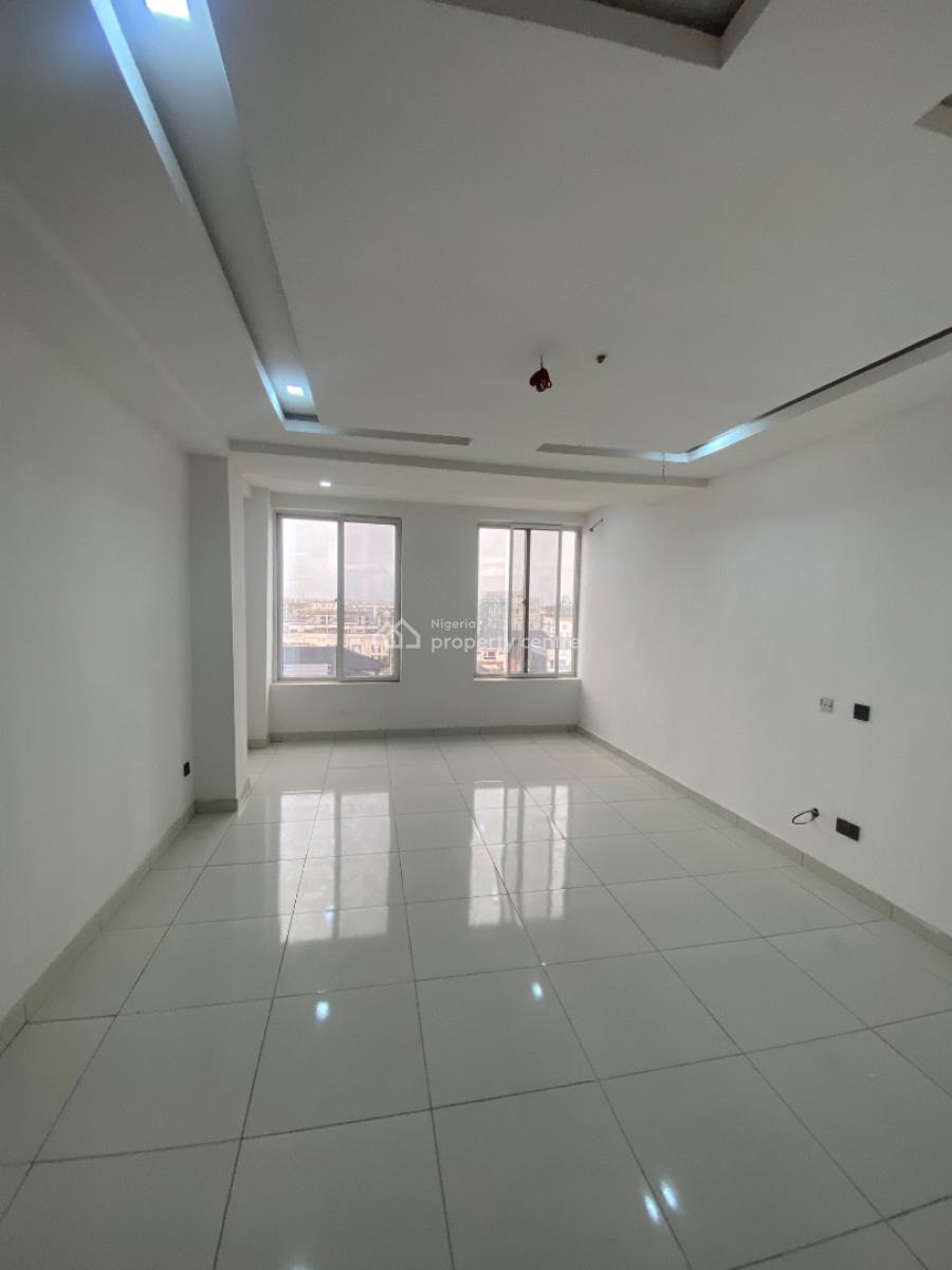 Lovely 4 Bed Penthouse with 1bq and Fitted Acs, Ikate, Ikate, Lekki, Lagos, Block of Flats for Sale