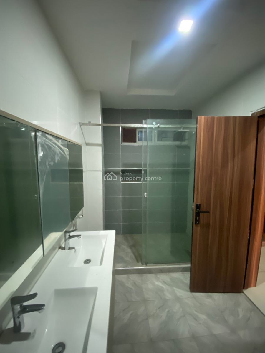Lovely 4 Bed Penthouse with 1bq and Fitted Acs, Ikate, Ikate, Lekki, Lagos, Block of Flats for Sale