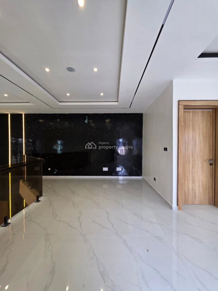 Luxury Six(6) Bedroom House with a Bq, Chevron Drive, Lekki, Lagos, Detached Duplex for Sale
